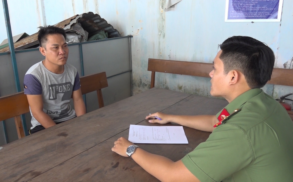 An Giang: Bắt đối tượng đưa đón người xuất cảnh trái phép, giá 500.000 đồng/người